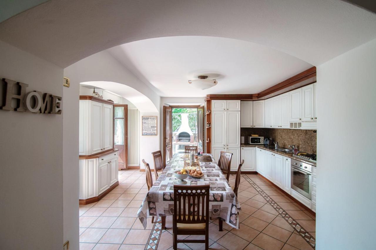 Charming & Luxury Villa Como Lake Exteriör bild