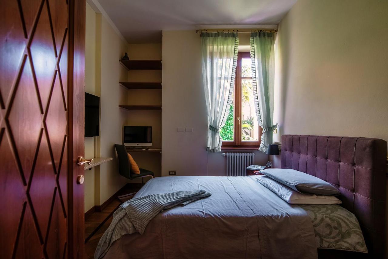Charming & Luxury Villa Como Lake Exteriör bild