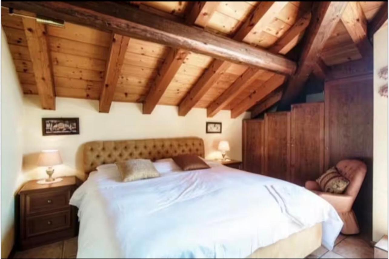 Charming & Luxury Villa Como Lake Exteriör bild